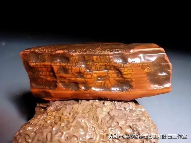 一袋子现金	，109万，就换来了一个破石头！