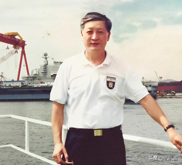 1998年，花1亿买航母送给祖国	，后宣布破产的山东商人，如今咋样