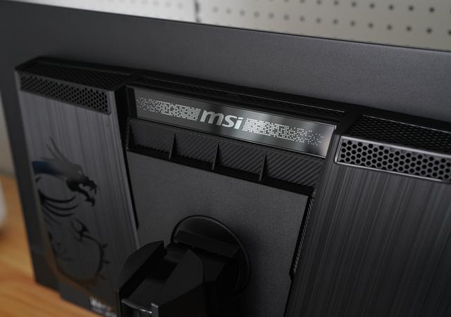 500Hz电竞新标杆，微星MAG 272QP QD-OLED X50开启视觉新时代