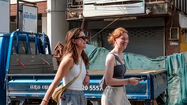 亚洲最穷国，落后中国30年，女性却惊人开放，很多土豪都想去定居