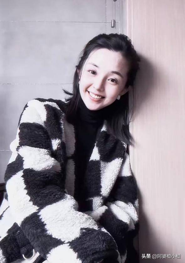 女兵领队王媛回家了！更多美照曝光，有3个孩子，老公晒合影庆祝