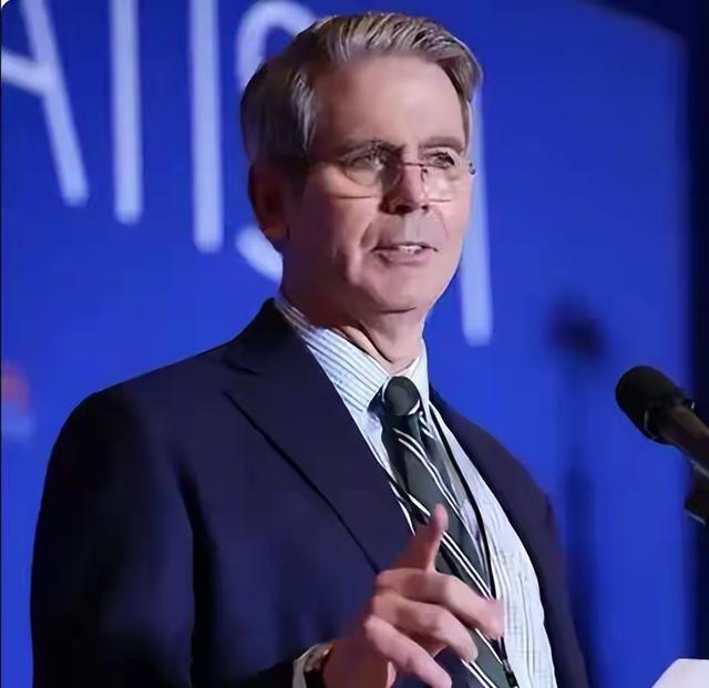 中方刚买4船美豆，特朗普又变脸，美方通告全球，下架大批中国货