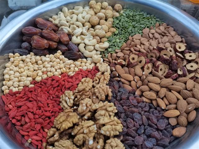 库尔勒乡村巴扎 邀八方来客共赴冬日烟火之约