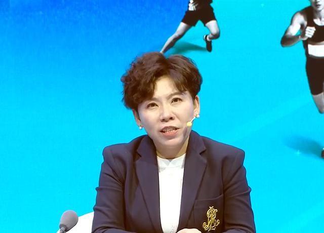 3-1！樊振东让人心疼，马龙率队夺金 没想到邓亚萍这样评价王楚钦