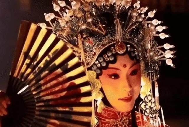 “跳梁小丑”李玉刚跌落神坛，不再被大众宽容，梅葆玖：死不原谅
