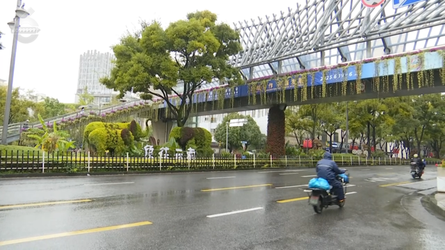 620米空中栈道开通，老街直通翠湖！赏景、喝咖啡、拍照一道搞定