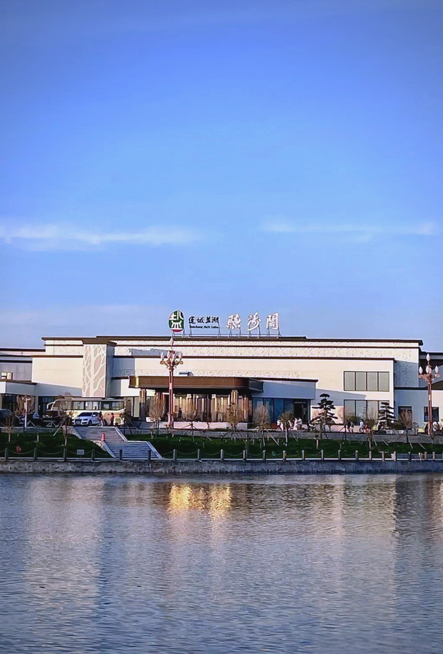 黄河中游的千年山西，汾河作为山西母亲河，灌溉出片片肥田沃土。