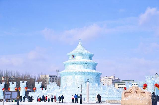 冰雕雪雕齐上阵！长春新民大街变梦幻冬日乐园