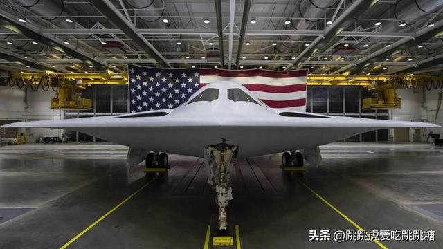 中美一旦开战，美军将全面轰炸中国？基辛格曾称：中美正走向悬崖