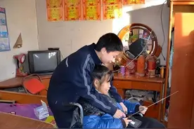 瘫子娘，疯子爹，河北高考状元744分被清华录取，现状令人泪目图片