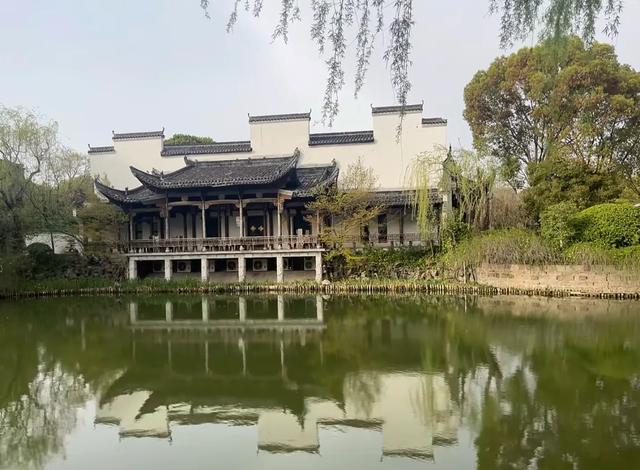 上海最冷门4A景区:老板砸10亿搬来徽州古城,地铁直达无人问津!