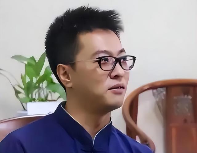 从确诊到去世仅15天，“央视最帅主持人”的遭遇为人们敲响警钟