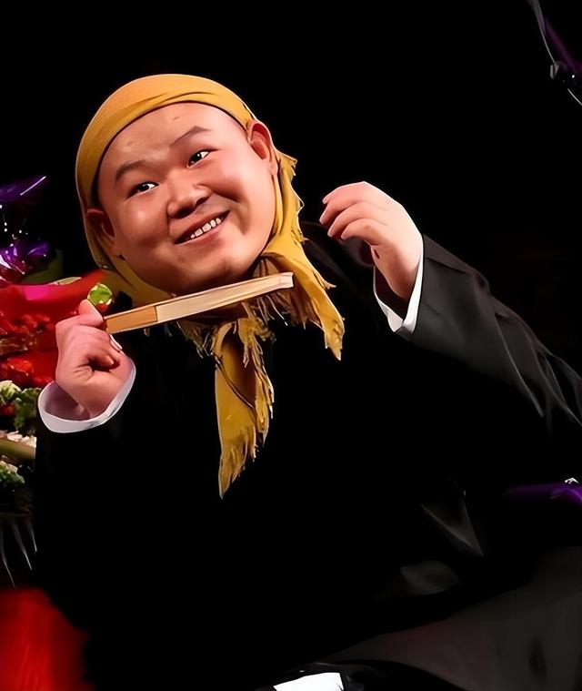一场演唱会彻底印证岳云鹏真实人品，原来为他撑腰的，不止郭德纲
