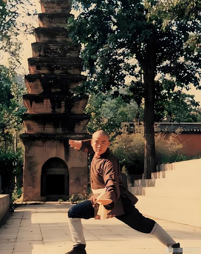 拔出萝卜带出泥！释永信下马，举报人被扒惊天丑闻，难怪会被开除