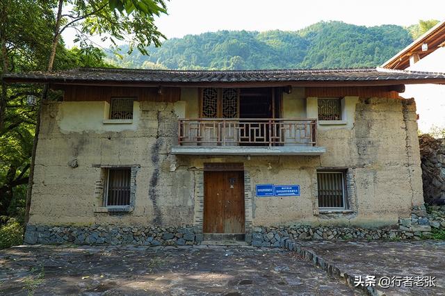 走遍福建古村落，福安发现一处真正的世外桃源，一眼可见九条瀑布