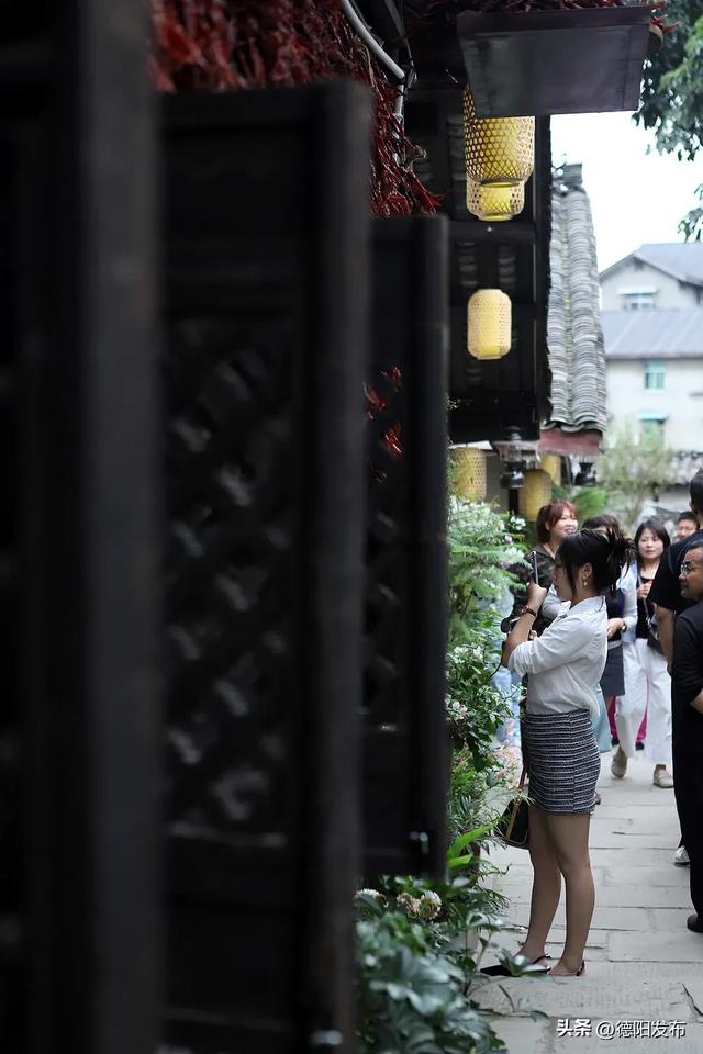 央视推荐!德阳这里彻底火了!好多人周末都在往这里跑