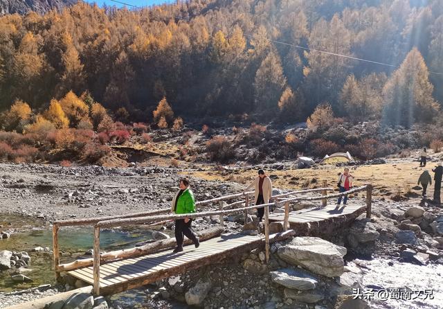 #阿坝头条#理小路，有人称之为川西的独库公路