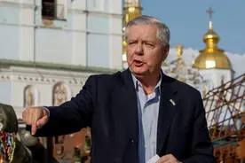 美国援乌陷入困境，要在台海复制第二个乌克兰，美参议员讲了实话图片