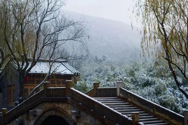 大雪至沂蒙，山水待君游