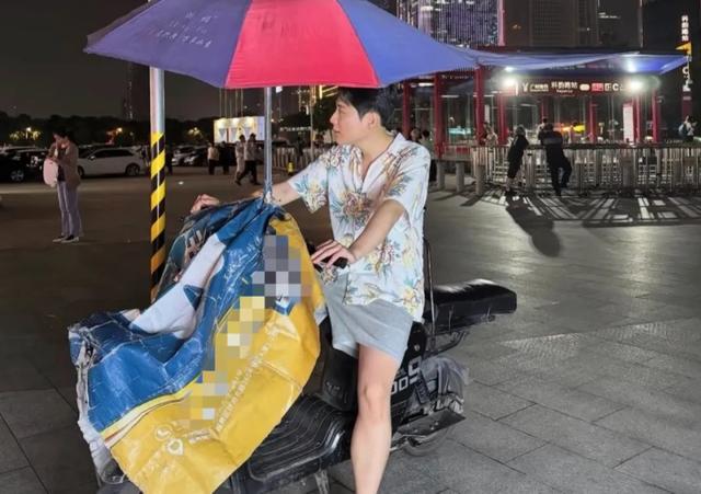 第一批挤爆广东的韩国人,优越感被彻底击碎