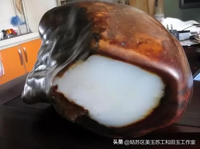 小心你手上的新疆和田玉籽料被俄罗斯籽料冒充！