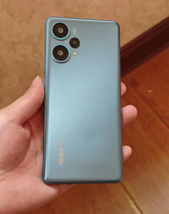 性价比最高的16G+1TB手机，二手低至899元，跑分100万
