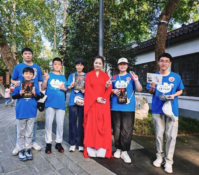 包公园变身探案现场：国庆“剧本游”引爆景区客流和时长双增长