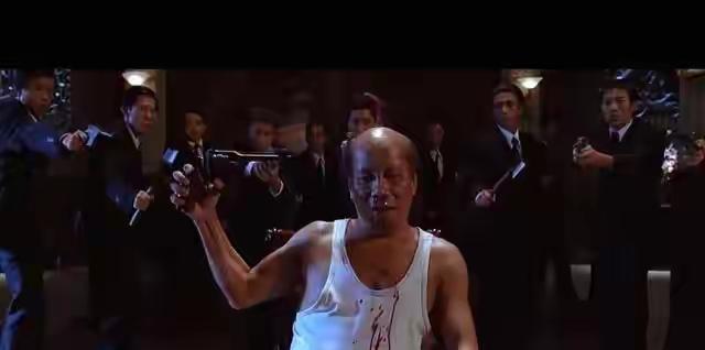 陈光标怒撕遮羞布：梁小龙哪里是病死	，分明是被折腾死的！