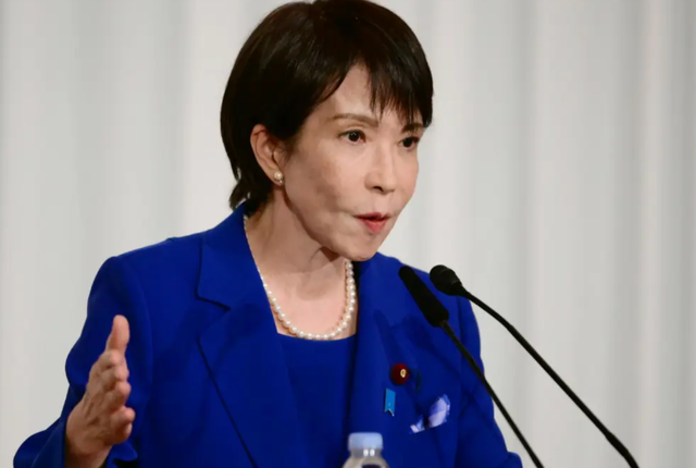 最后关头高市被催着谢罪，日方要废除中国出兵权，辽宁舰逼近琉球