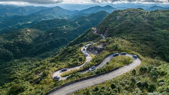 “峰莽穿越”收官！200余车双向畅行激活湘粤文旅枢纽