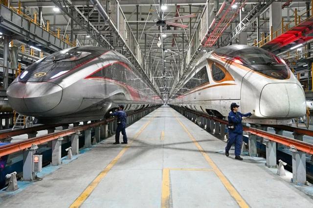 诺贝尔奖百年，中国长期“陪跑”，为何能在前沿科技上比美国强？