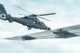 最近距离仅3米！黄岩岛上空惊险一幕，这简直是骑脸式碾压图片