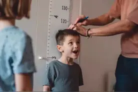 孩子将来是不是高个子，从身体的3个部位能看出来，不用等娃长大图片