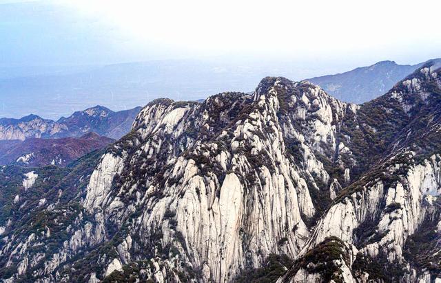 魂牵梦萦，我登上思念已久的华山.......