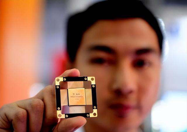 ASML：40年来，中国购买的光刻机设备，超过1400台了