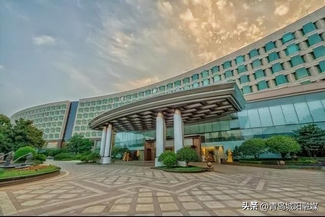 年会选场地莫发愁！城阳这些酒店年会场地优惠活动看过来→