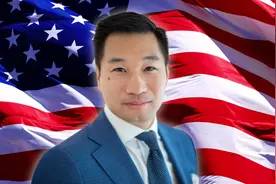 内阁压轴人物登场，特朗普给华裔封官，能听懂粤语，中国收到信号图片