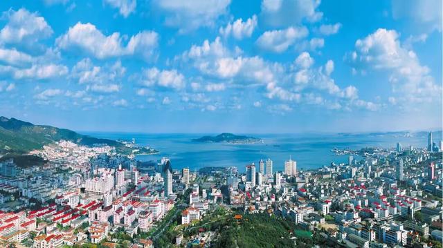 千里山海皆画卷 一城同心赴未来