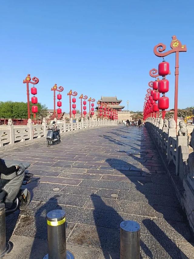 我是广州人，在河南鹤壁待了5天，憋不住想说说我的感受和疑问！