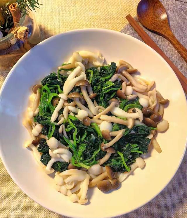秋日养肺必吃的四款家常菜，轻松润肺又养颜，你吃了吗？