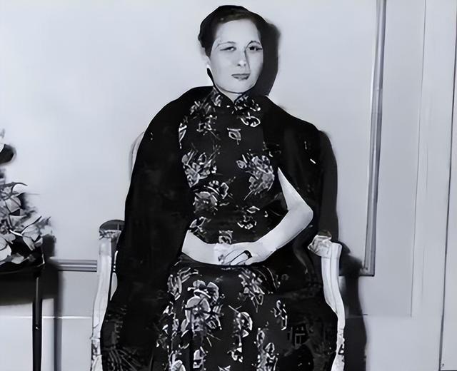 宋美龄贴身护士透露：她晚年在美国时，经常嘟囔“没有铜钿”