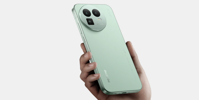 深入解读真我GT8系列的区别：标准版性价比高，Pro综合强！