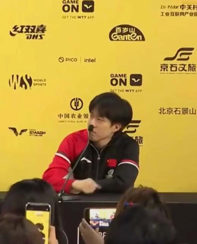 把石景山听成孙颖莎，莎莎楚钦都懵了，莎莎的花楚钦安排给别人