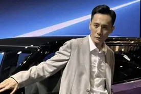 大S去世四个多月后，47岁面相变了的刘烨，给娱乐圈提了个醒图片