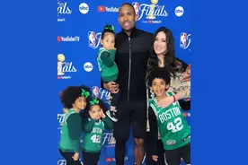 圣诞礼物！NBA球星霍福德妻子公布喜讯，两人将迎来第五个孩子图片