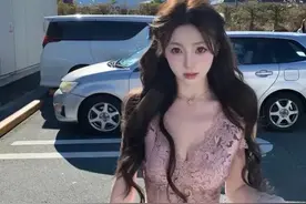 王思聪新女友懒懒：富士山下自拍美翻天，网友直呼“美丽女友”图片