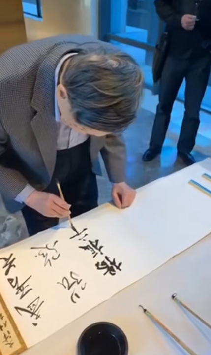 王宫保坦言：杨振宁告别仪式已确定，地点在八宝山，和邓稼先一样