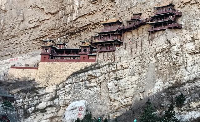 悬空寺探秘：我在悬崖上触摸了1500年前的北魏心跳