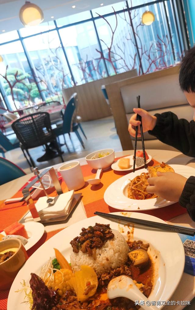 【上海亲子游三天两晚：奥特曼乐园+天文馆+黄浦江实测避坑】