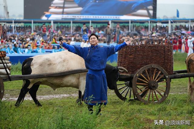 全是名场面！骏马踏雨，彩烟映空……内蒙古自治区第35届草原那达慕开幕